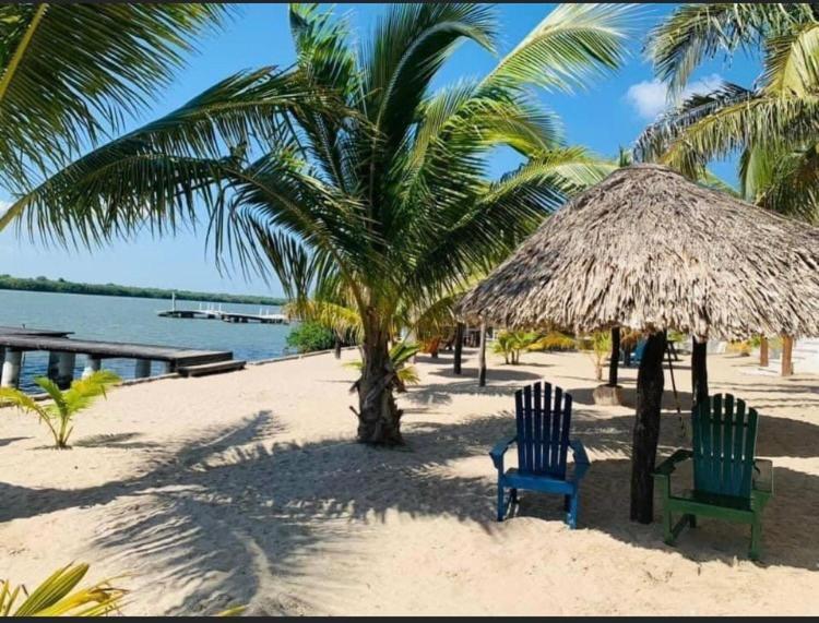 Hotel La Marina Del Rio La Pesca ภายนอก รูปภาพ